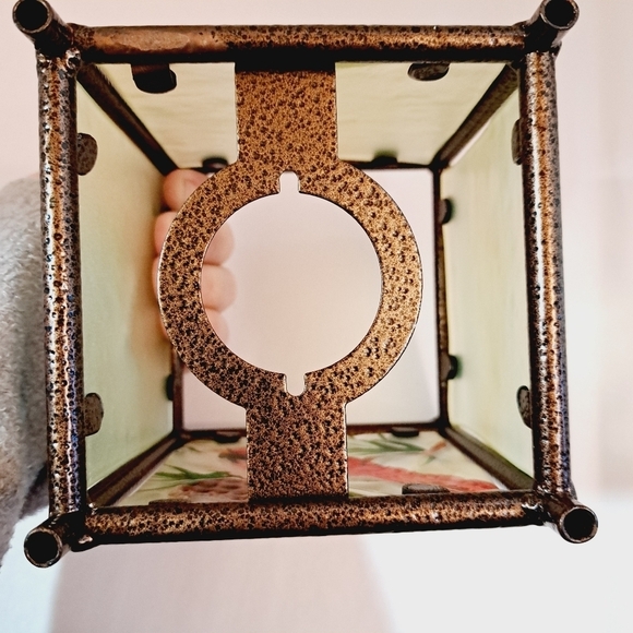 Hand‎ Painted Red Cardinal  Frosted Etched Glass Square Candle Lantern Holder - Picture 3 of 5